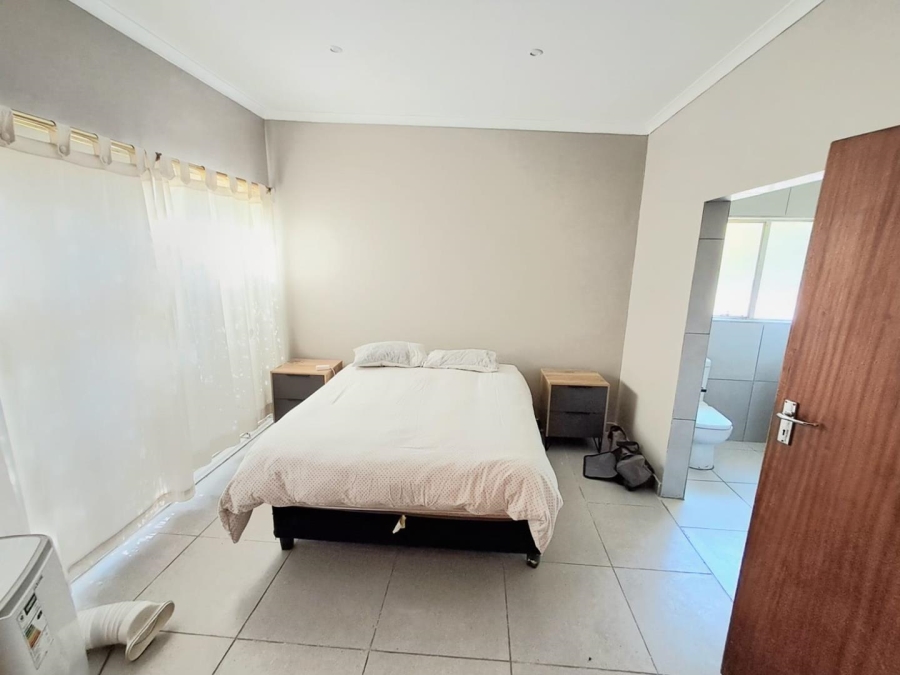 4 Bedroom Property for Sale in Hospitaalpark Free State